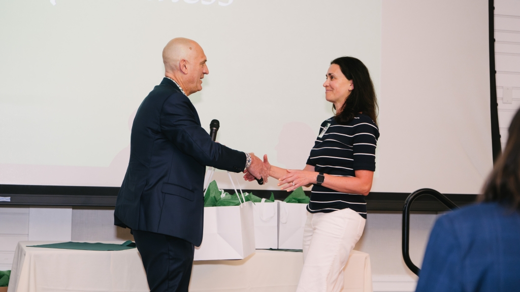 Lisa Tedeschi accepting the Innovation Award